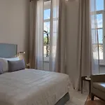 Hotel Amyth Of *