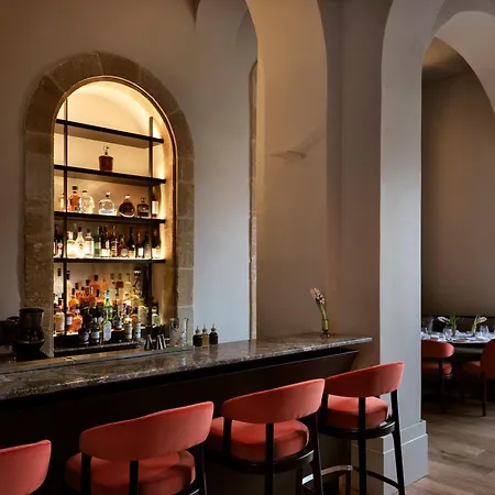 Szálloda Amyth Of *