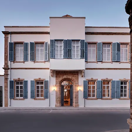 Hotel Amyth Of *