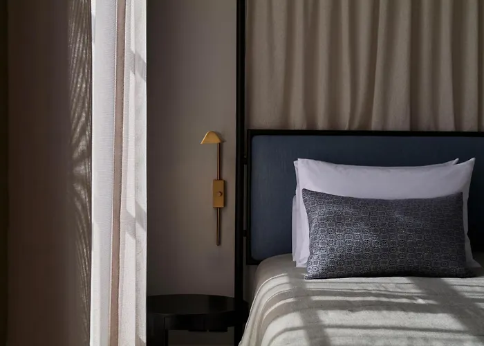 Amyth Of ホテル ニコシア