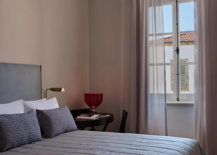 Amyth Of ニコシア