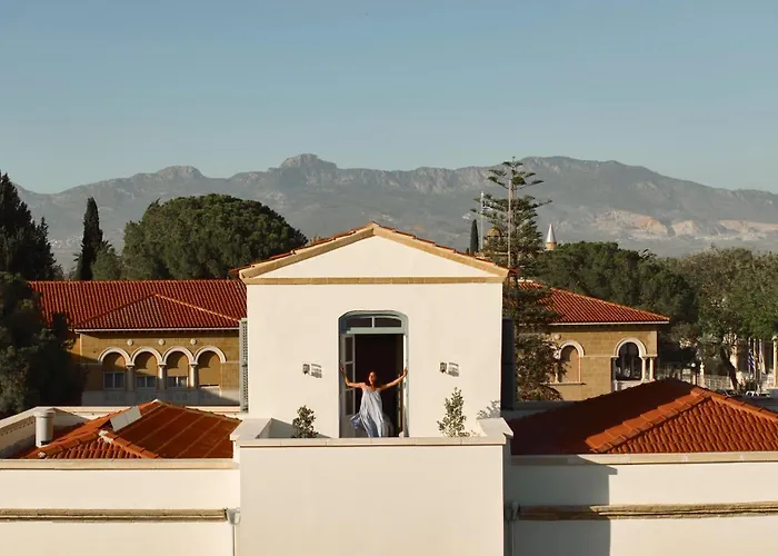 ホテル Amyth Of ニコシア